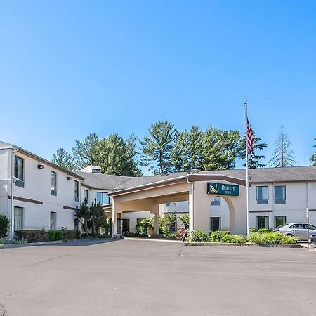 Quality Inn Binghamton West Apalachin Kültér fotó